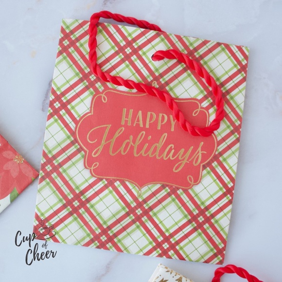 ✨2/$10 🎁Set of 4 Hallmark Mini Gift Bags - Picture 4 of 5